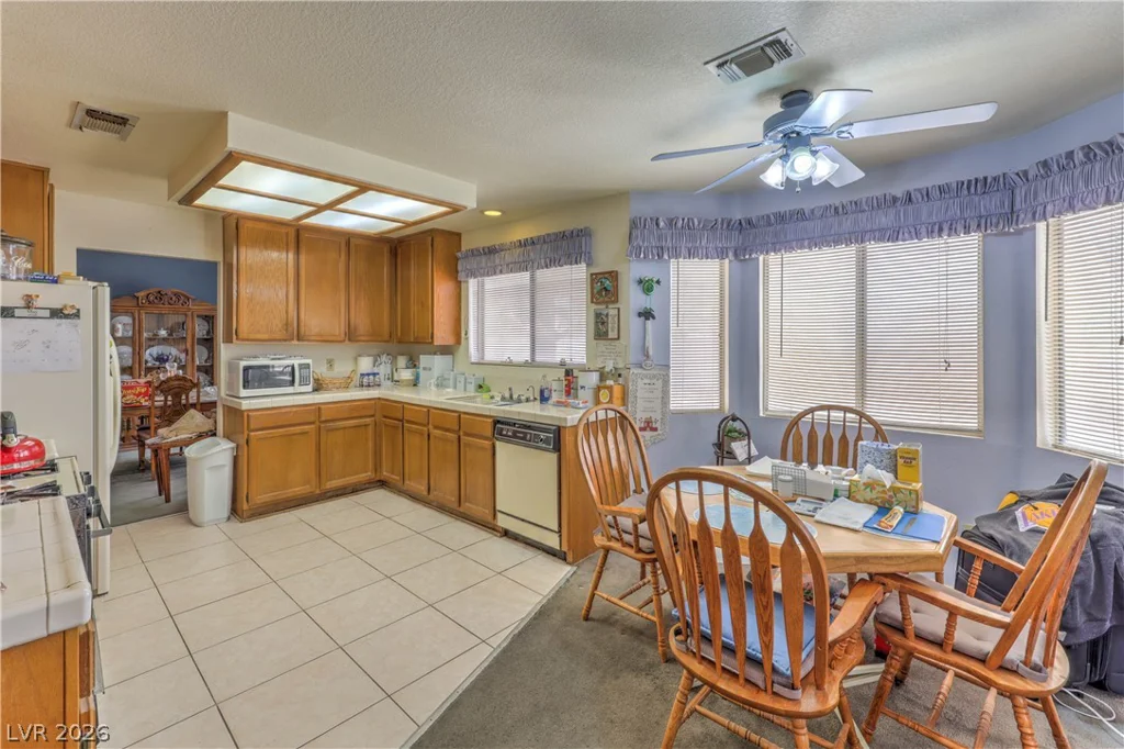 533 Coco Palms, Las Vegas, NV 89123