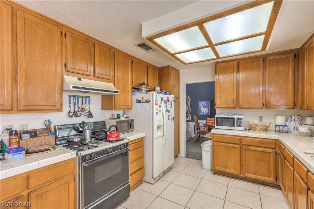 533 Coco Palms, Las Vegas, NV 89123