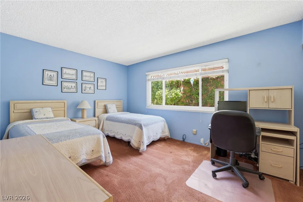 3630 Blackstone, Las Vegas, NV 89121