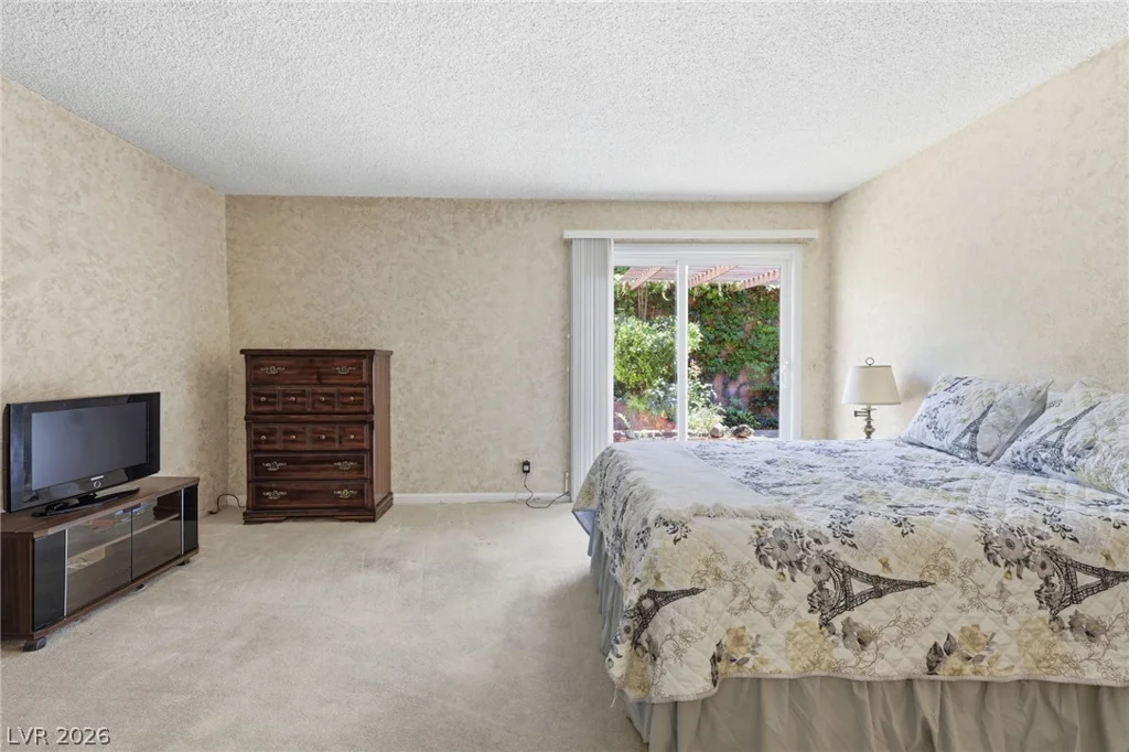 3630 Blackstone, Las Vegas, NV 89121