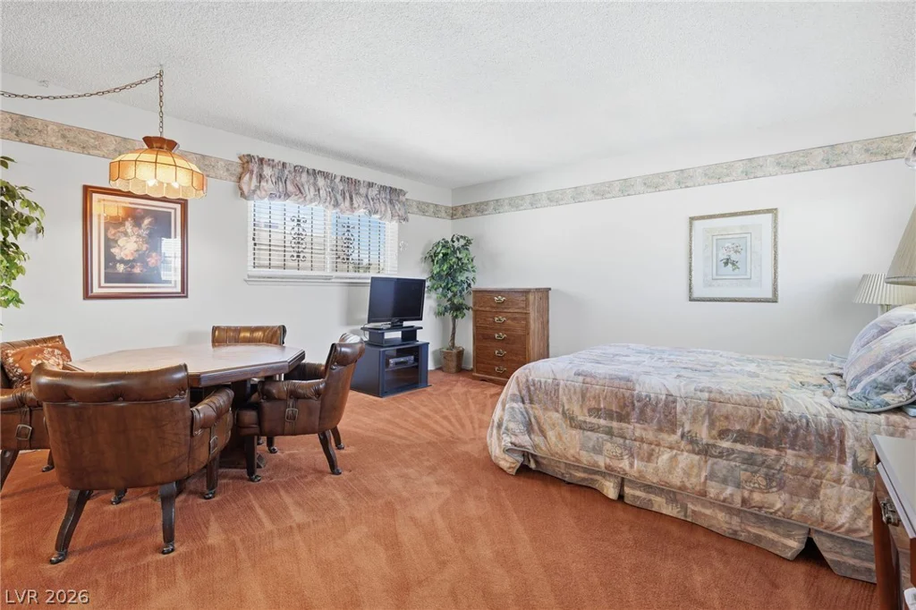 3630 Blackstone, Las Vegas, NV 89121