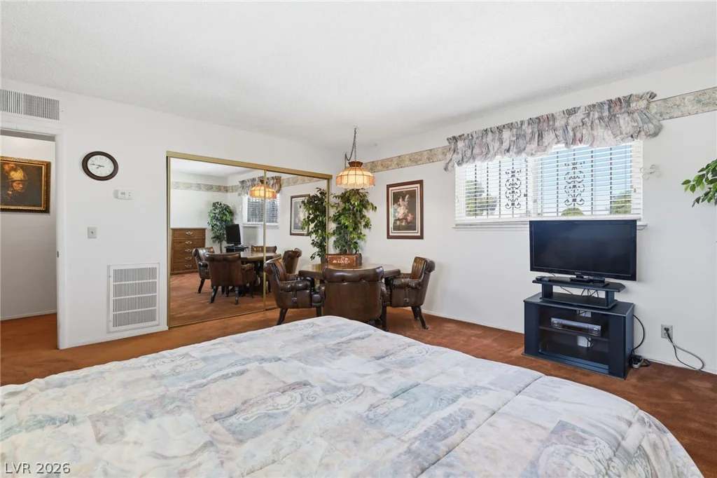 3630 Blackstone, Las Vegas, NV 89121
