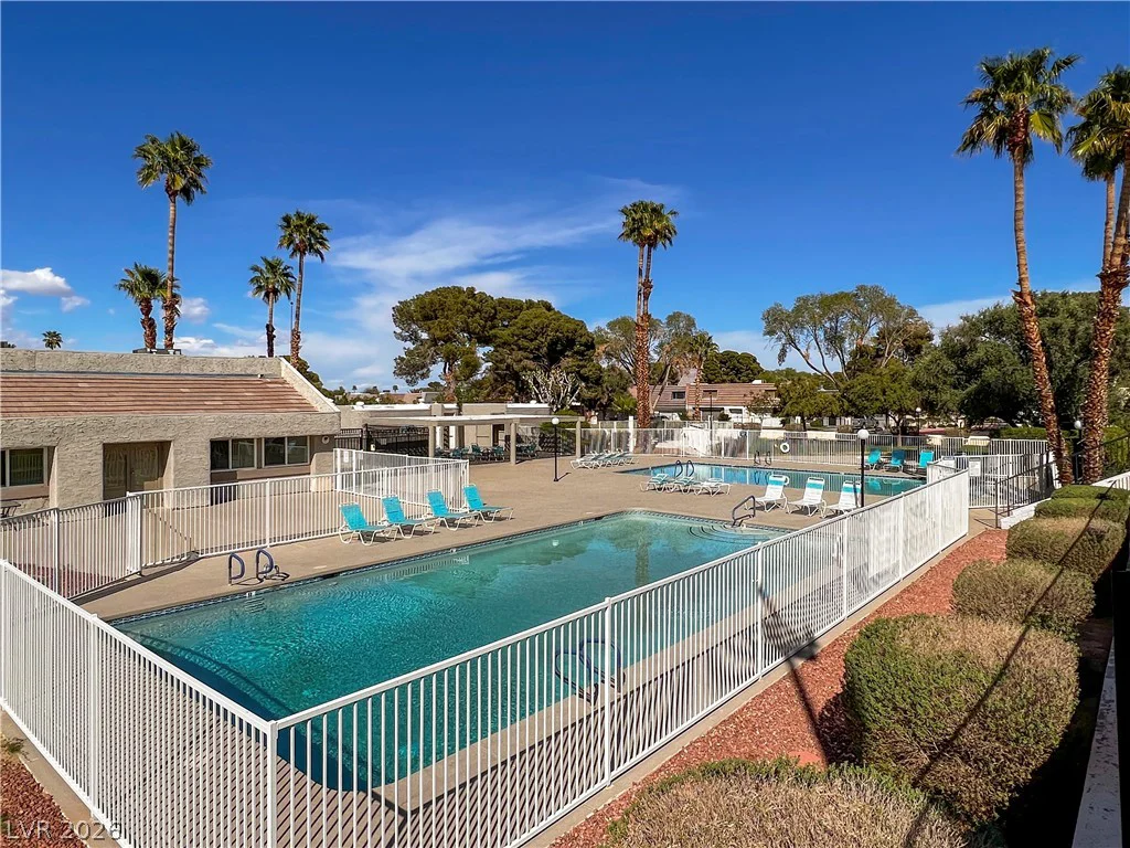 3630 Blackstone, Las Vegas, NV 89121