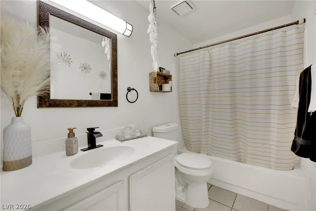 929 Rockview, Las Vegas, NV 89128