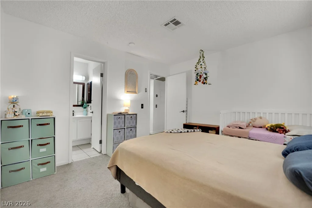 929 Rockview, Las Vegas, NV 89128