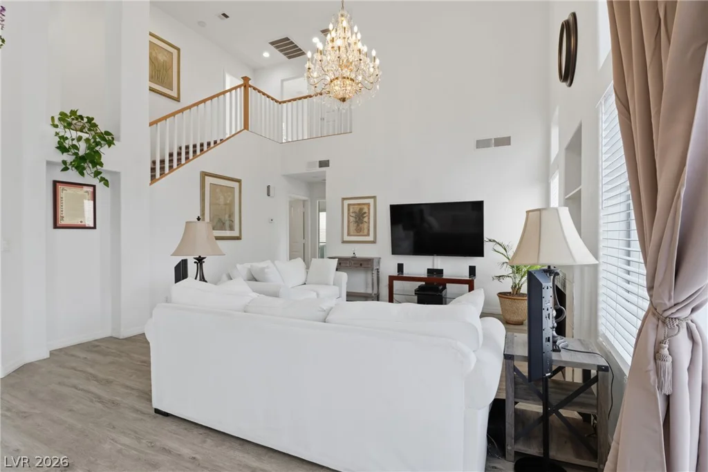 7964 McDowell, Las Vegas, NV 89129