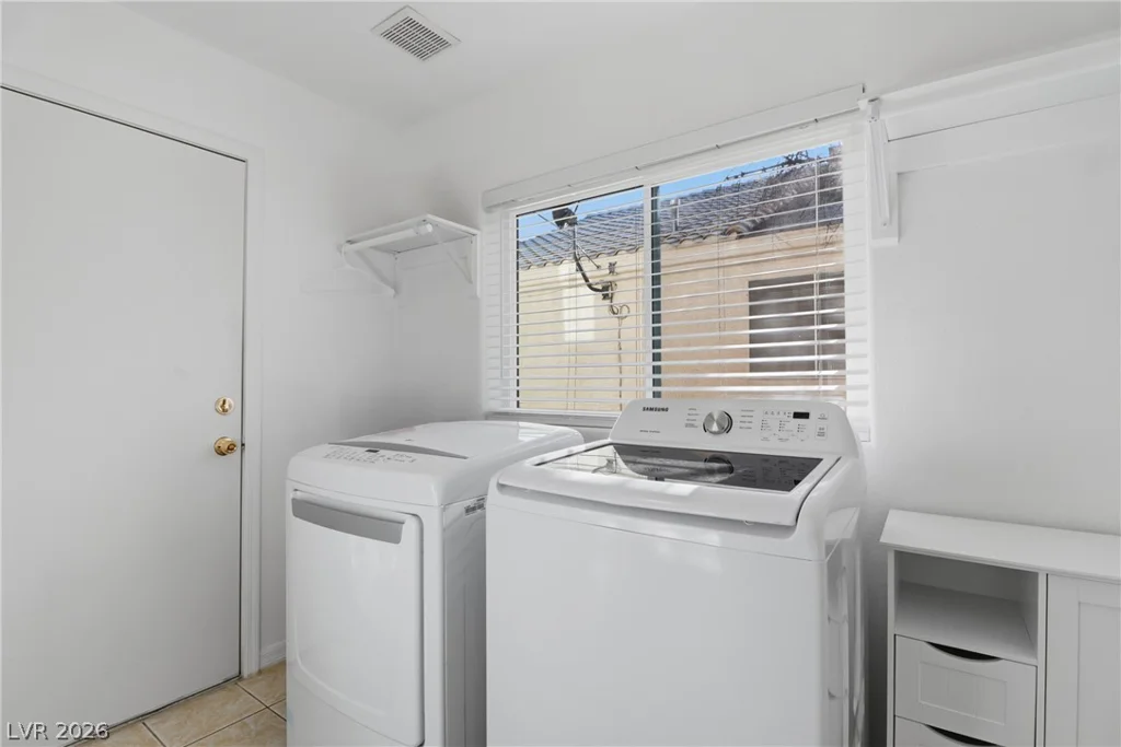7964 McDowell, Las Vegas, NV 89129