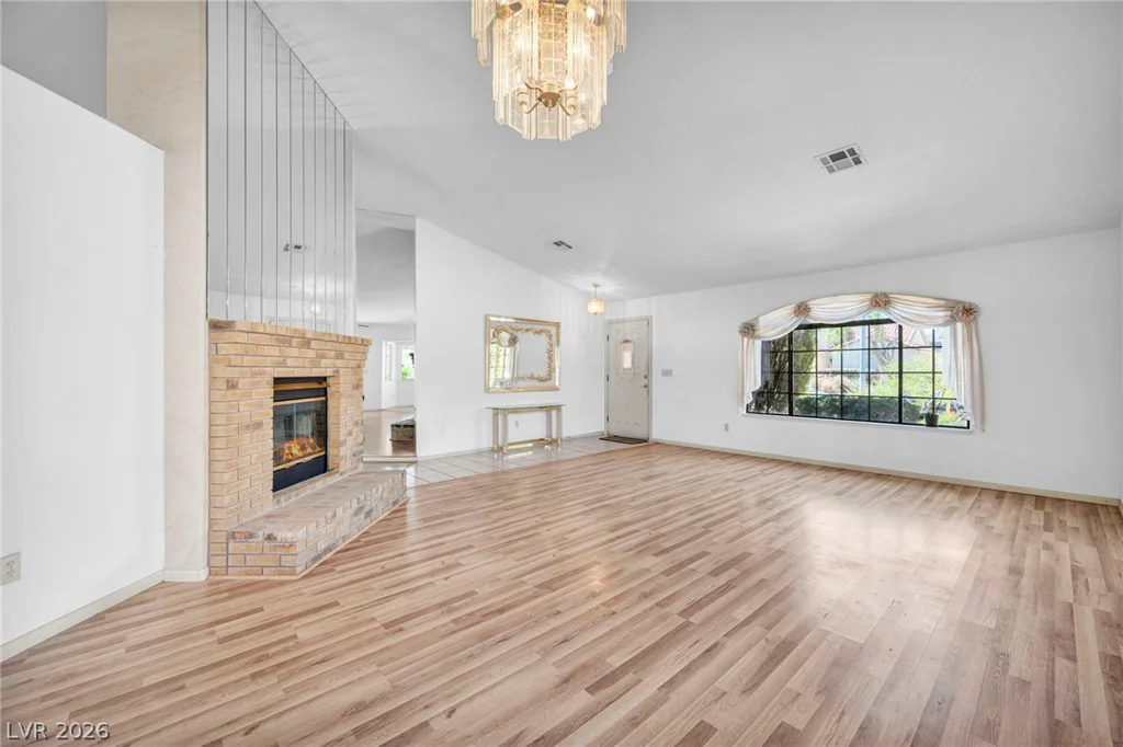7713 Leavorite, Las Vegas, NV 89128