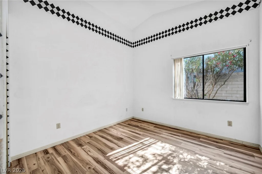 7713 Leavorite, Las Vegas, NV 89128