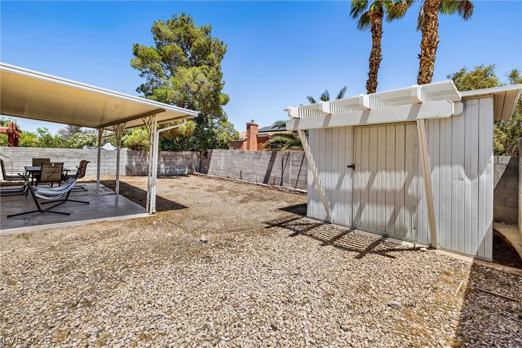 1624 Palmae, Las Vegas, NV 89128