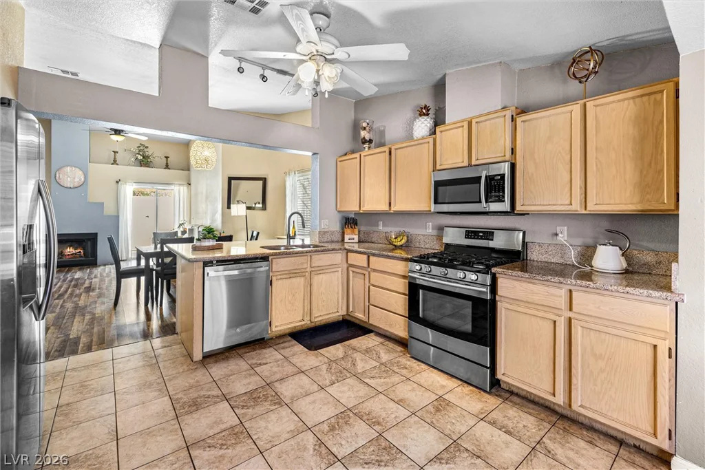 1624 Palmae, Las Vegas, NV 89128