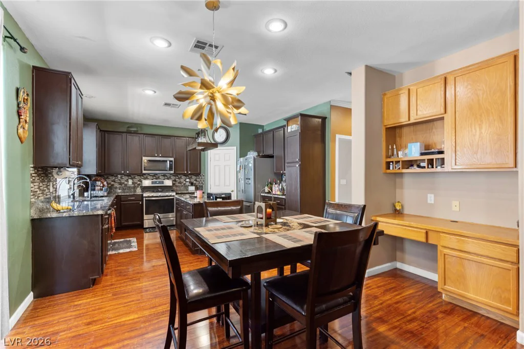 2502 Parasail Point, North Las Vegas, NV 89031