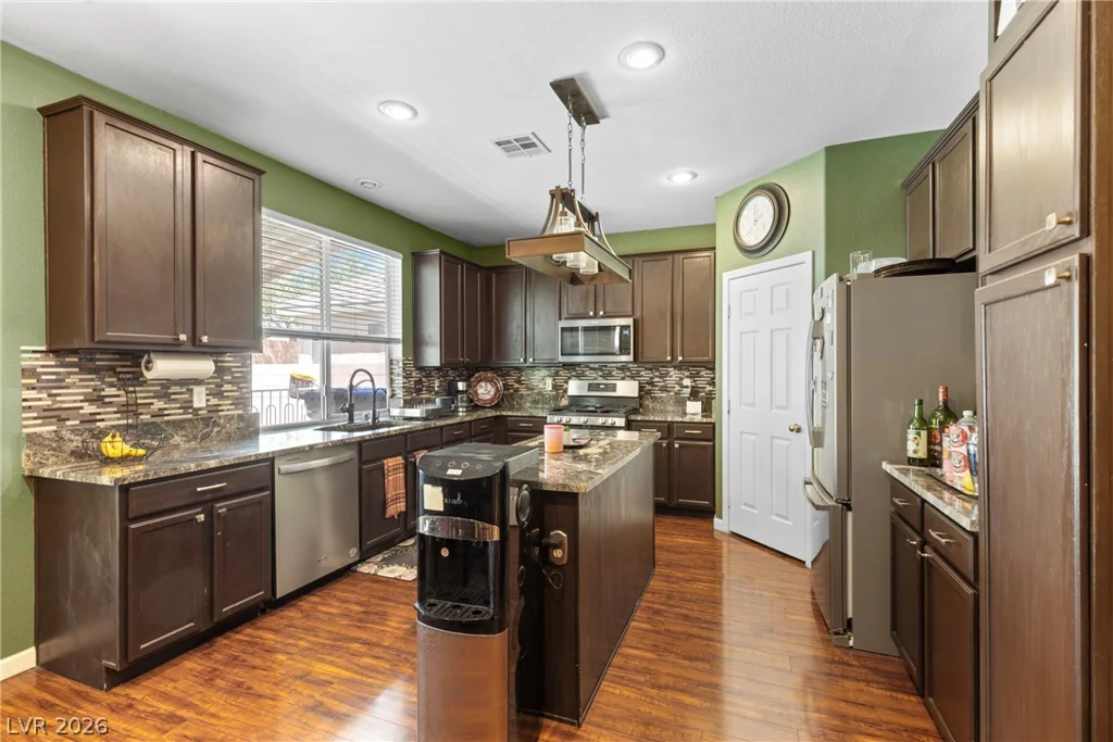 2502 Parasail Point, North Las Vegas, NV 89031