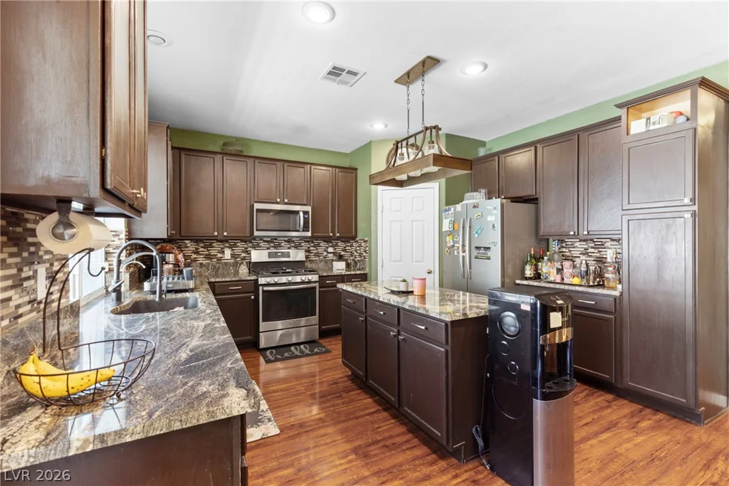 2502 Parasail Point, North Las Vegas, NV 89031