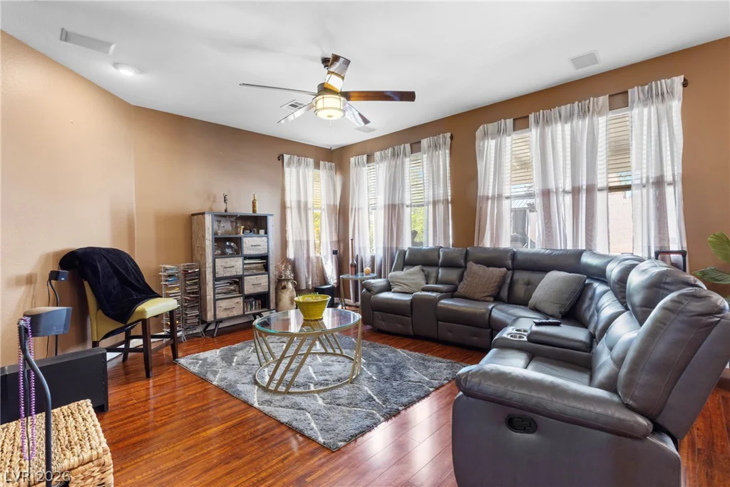 2502 Parasail Point, North Las Vegas, NV 89031