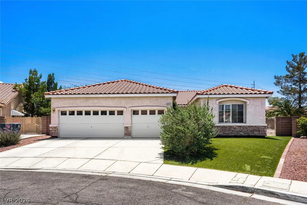 8869 Pheasant Valley, Las Vegas, NV 89123