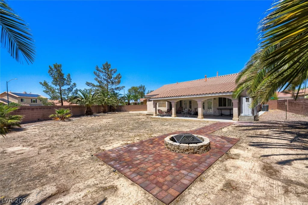 8869 Pheasant Valley, Las Vegas, NV 89123