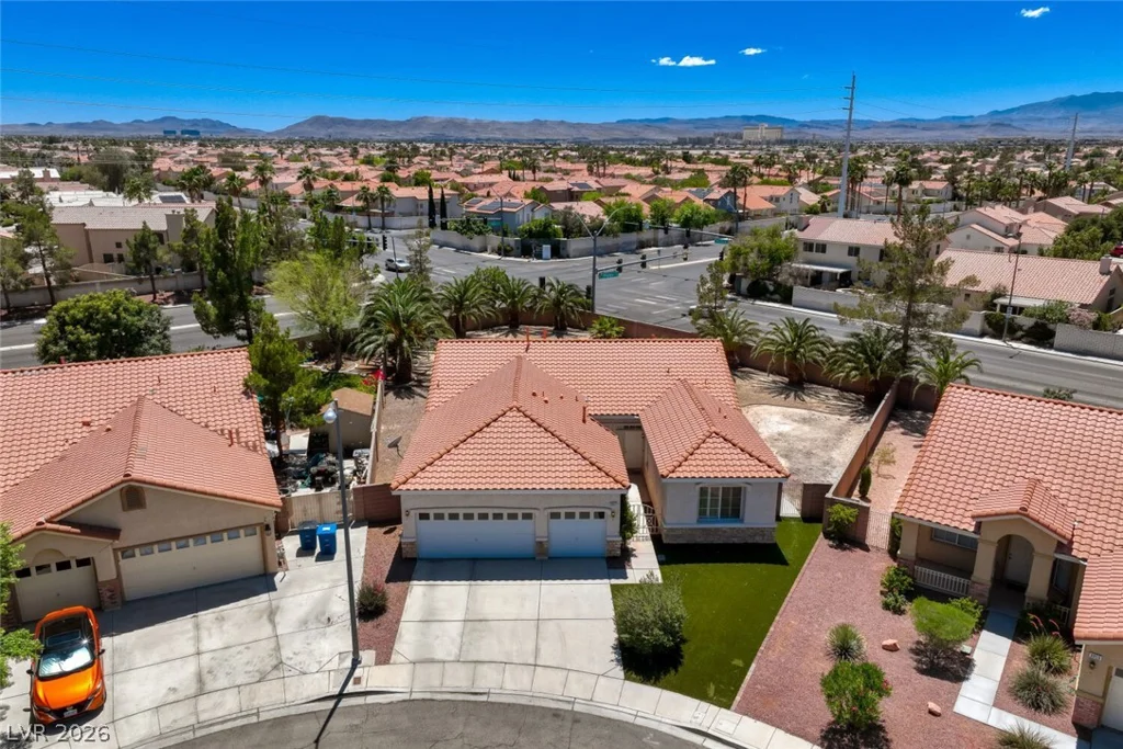 8869 Pheasant Valley, Las Vegas, NV 89123