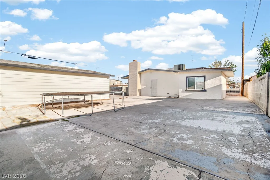 233 23rd, Las Vegas, NV 89101
