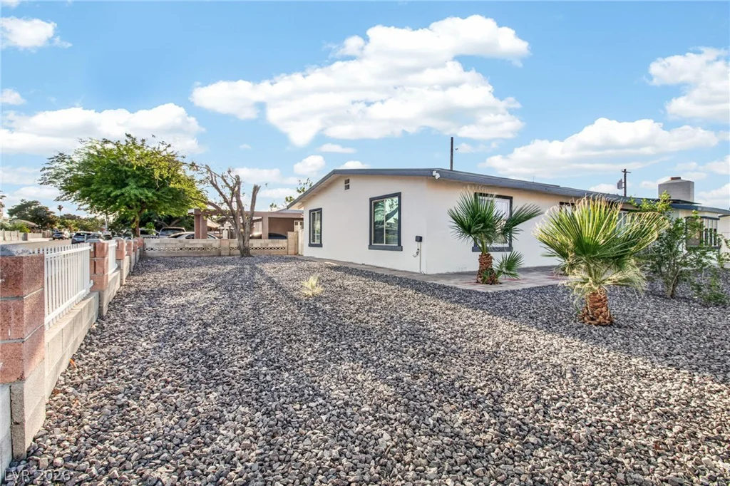 233 23rd, Las Vegas, NV 89101