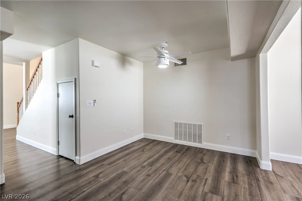 606 Zalataia, North Las Vegas, NV 89031