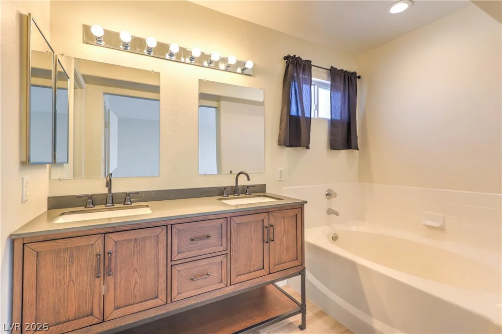 606 Zalataia, North Las Vegas, NV 89031