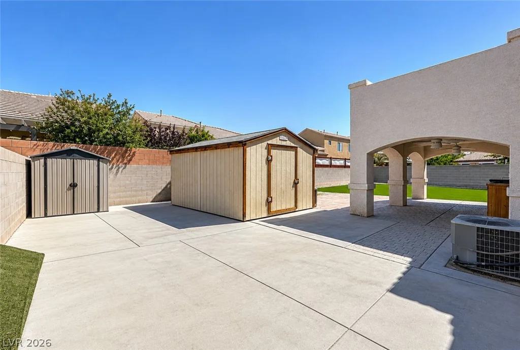 606 Zalataia, North Las Vegas, NV 89031