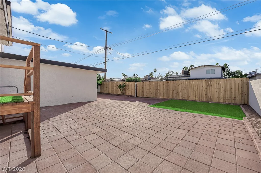 4404 Edward, Las Vegas, NV 89108