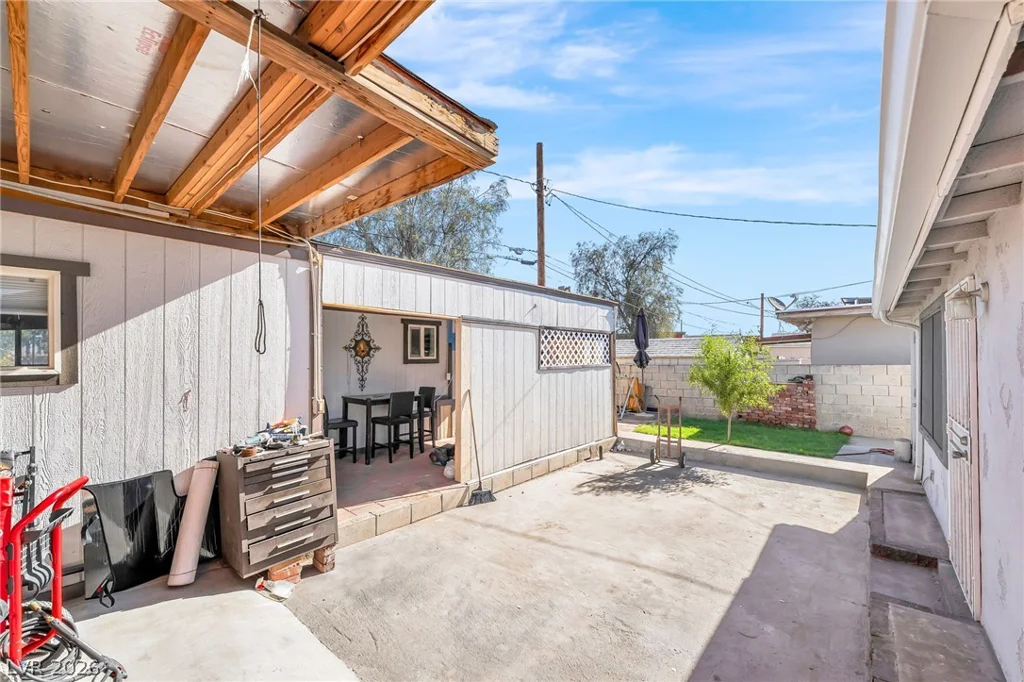 140 Victory, Henderson, NV 89015