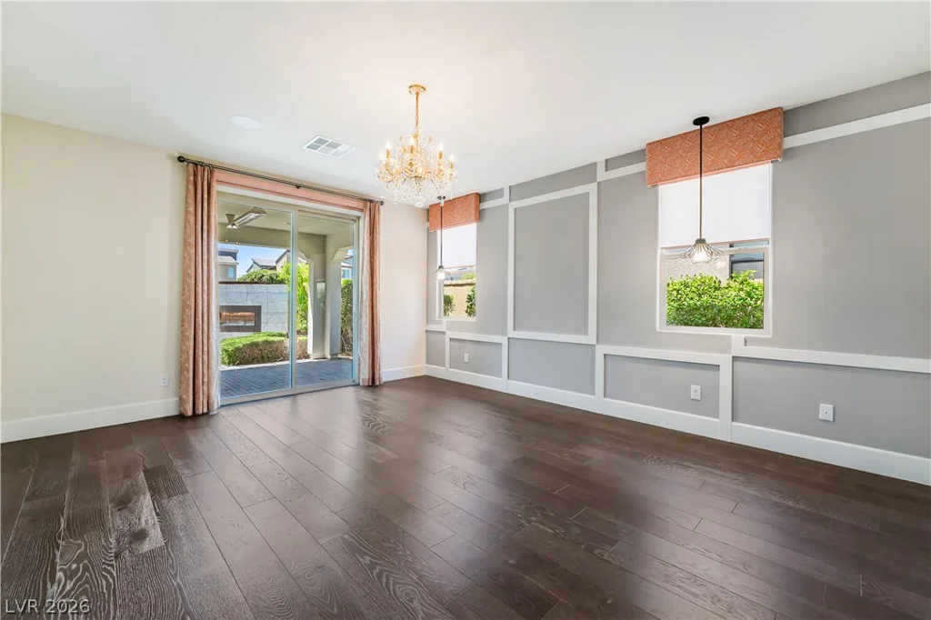 9335 Las Haciendas, Las Vegas, NV 89148
