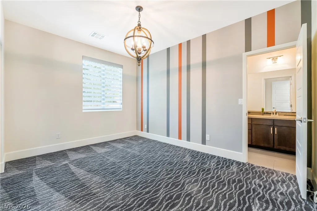 9335 Las Haciendas, Las Vegas, NV 89148