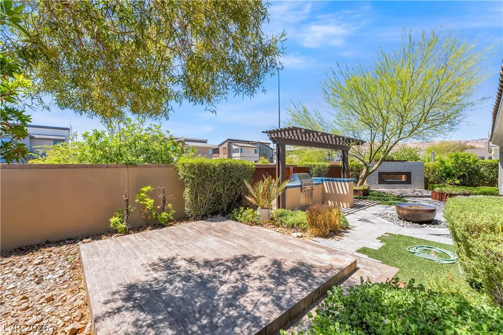 9335 Las Haciendas, Las Vegas, NV 89148