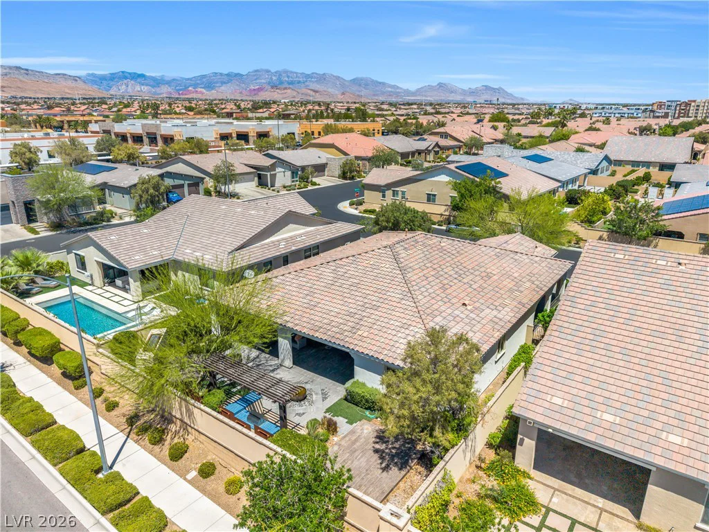 9335 Las Haciendas, Las Vegas, NV 89148