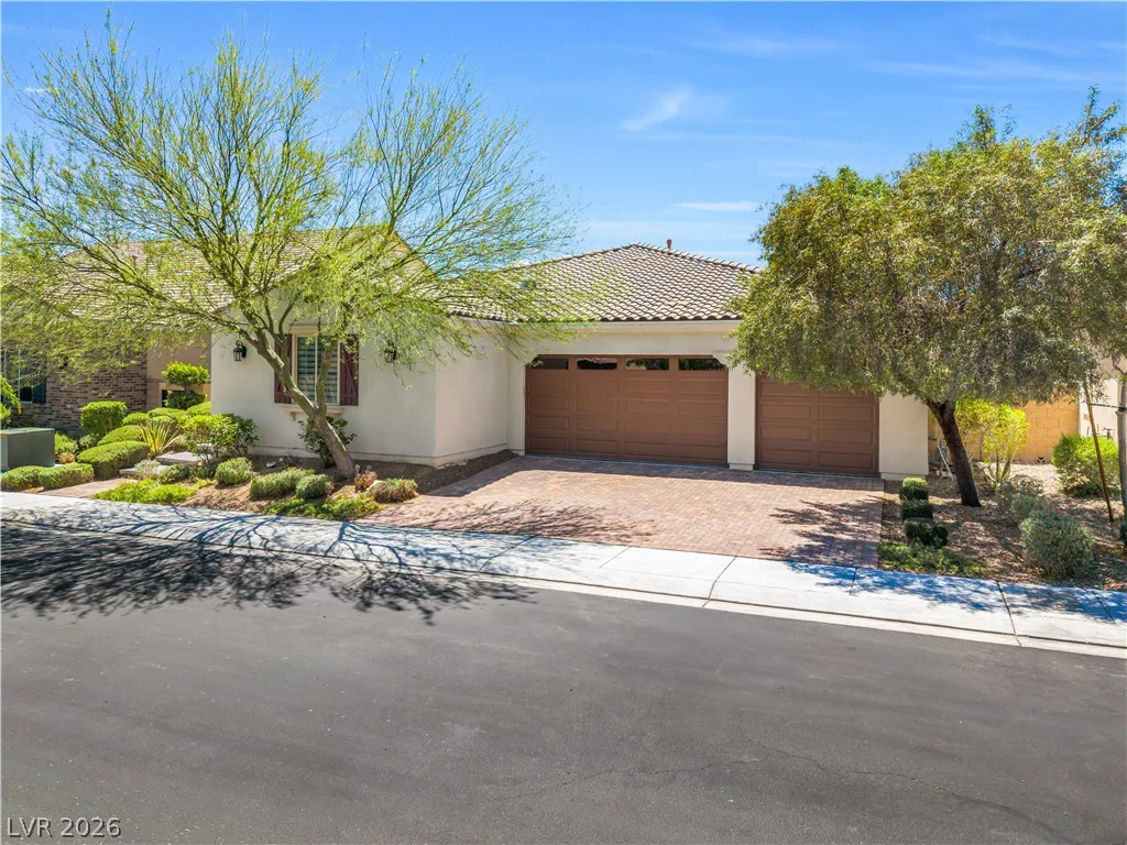 9335 Las Haciendas, Las Vegas, NV 89148