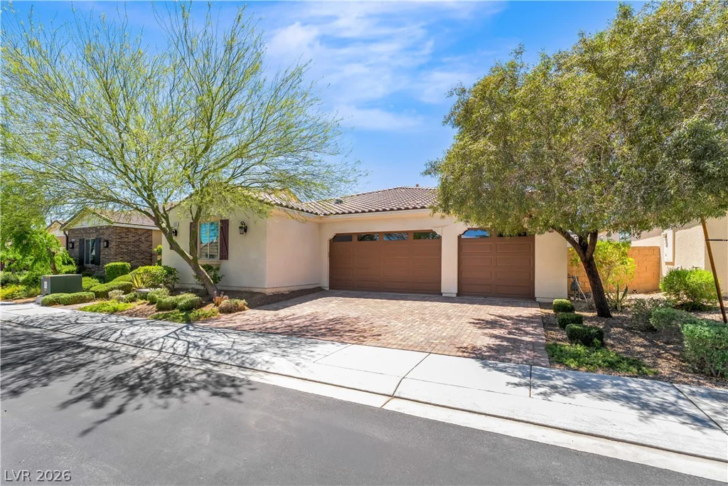 9335 Las Haciendas, Las Vegas, NV 89148