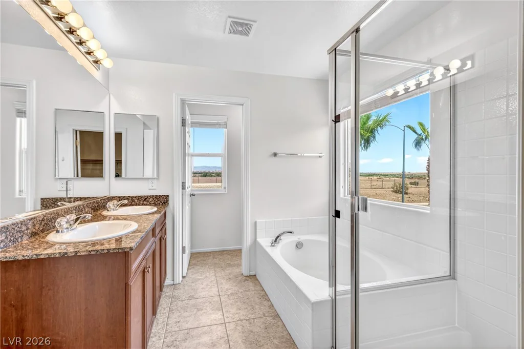 1009 Pebble Lake, Henderson, NV 89011