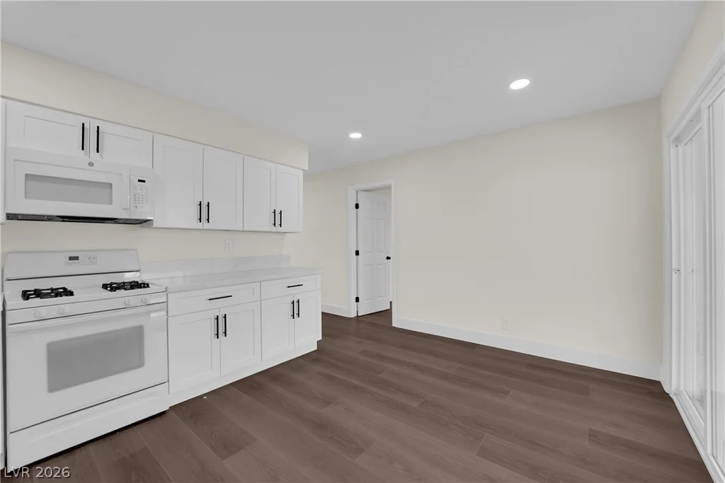6120 Denver, Las Vegas, NV 89107