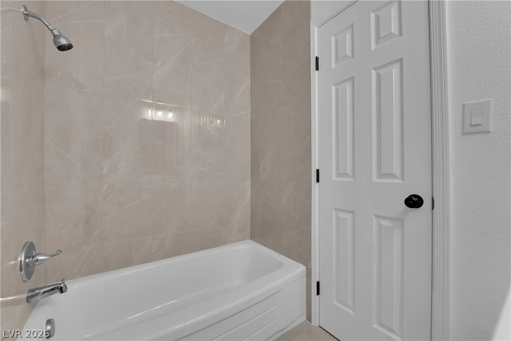 6120 Denver, Las Vegas, NV 89107