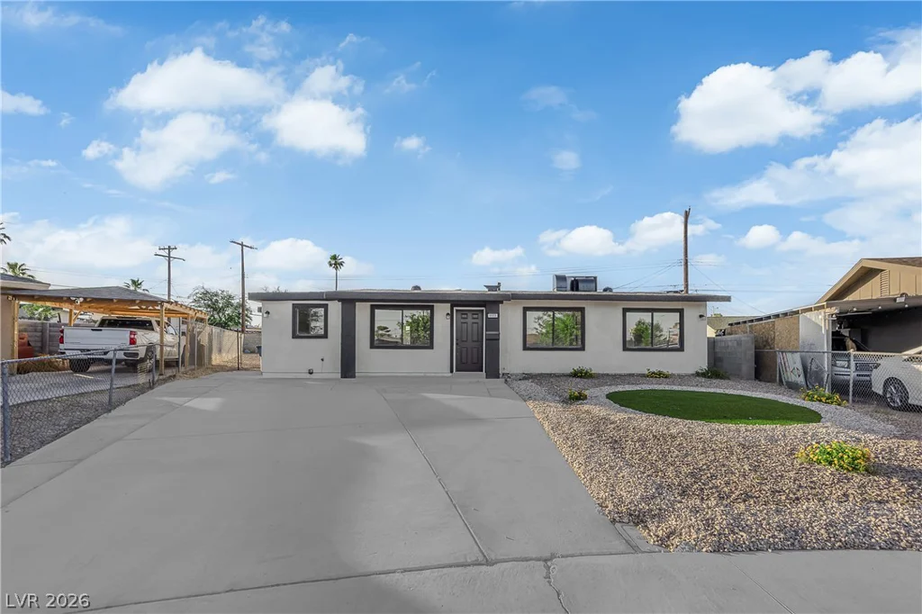 6120 Denver, Las Vegas, NV 89107