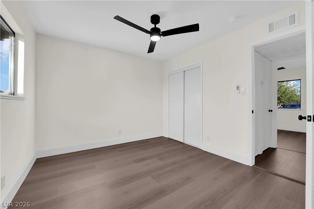 6120 Denver, Las Vegas, NV 89107