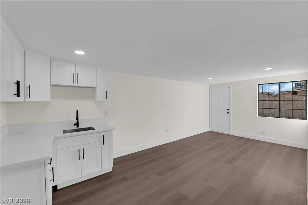 6120 Denver, Las Vegas, NV 89107