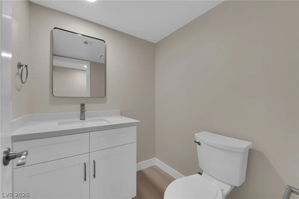 2328 Hunt Club, Las Vegas, NV 89128