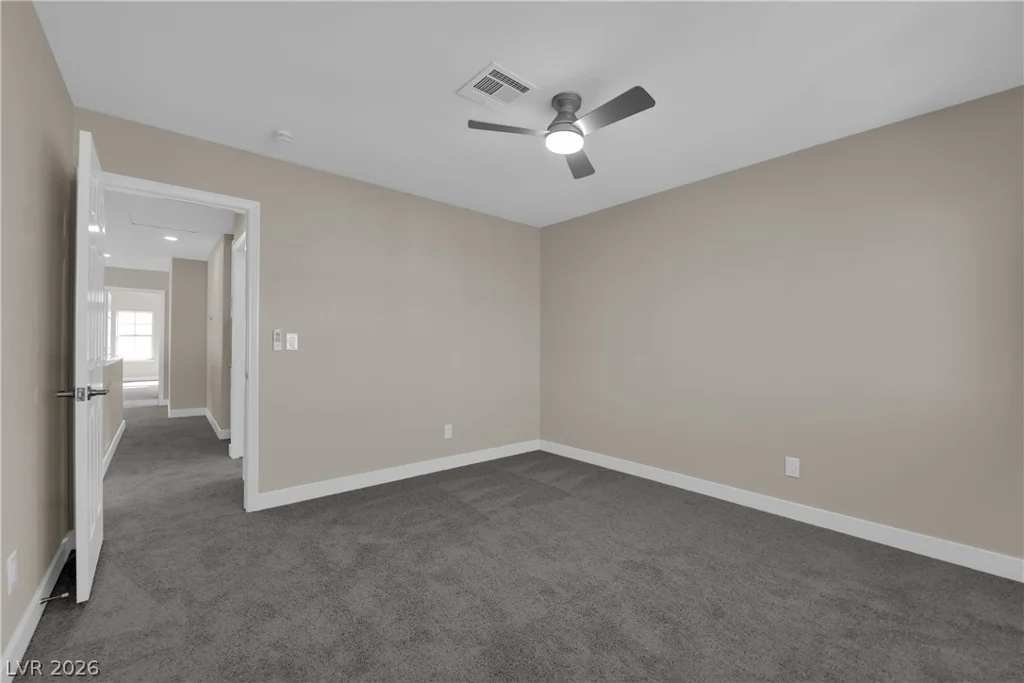 2328 Hunt Club, Las Vegas, NV 89128