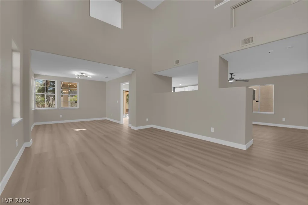 2328 Hunt Club, Las Vegas, NV 89128