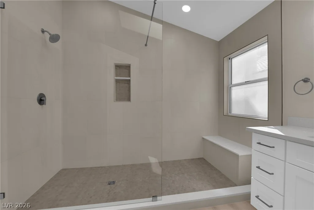 2328 Hunt Club, Las Vegas, NV 89128