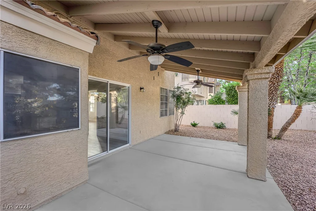 2328 Hunt Club, Las Vegas, NV 89128