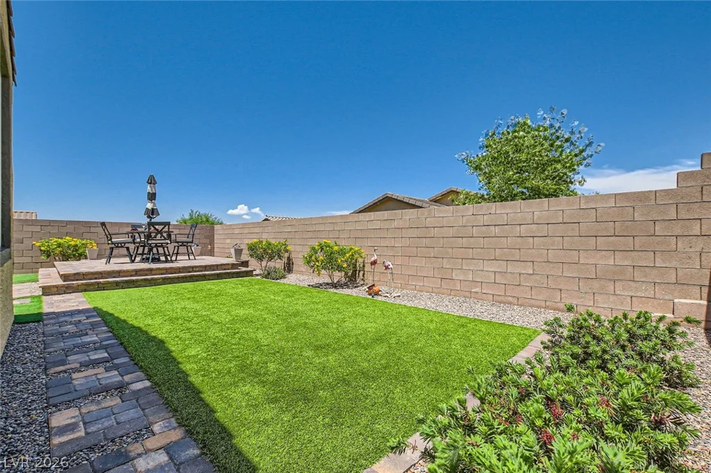 498 Pebble Run, Henderson, NV 89011