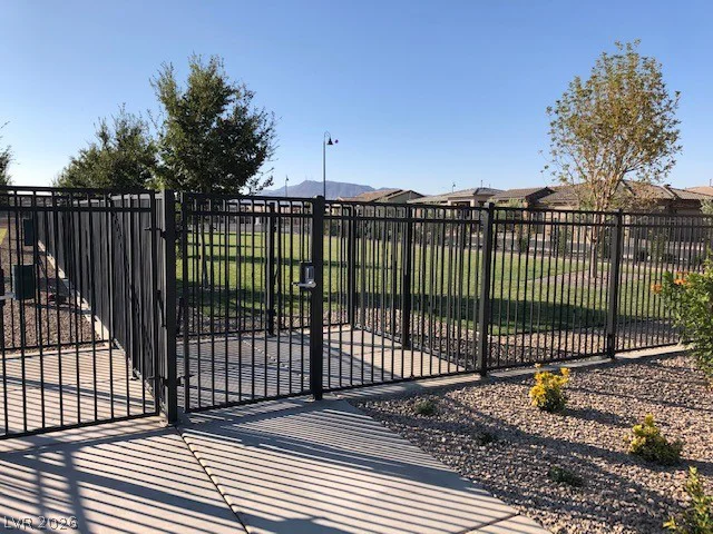 498 Pebble Run, Henderson, NV 89011