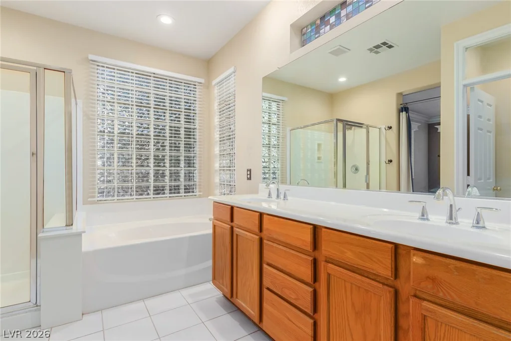 5046 Great Abaco, North Las Vegas, NV 89031