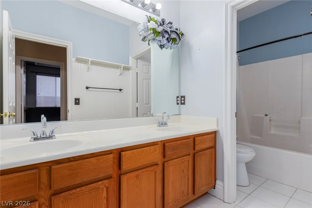 5046 Great Abaco, North Las Vegas, NV 89031